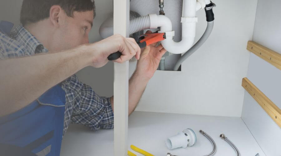 Professional emergency plumbing in Pearsall, TX